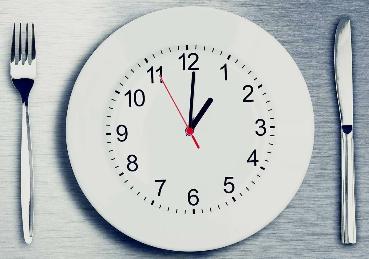 Даже если смена длится 12 часов, минимальный обед все равно 30 минут